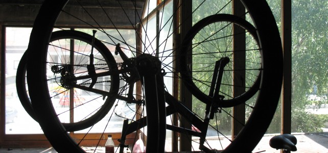 Bosnia and Herzegovina: Bikes, rubbish containers and lots of youths